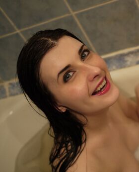 Veronika Sapozhnikova Nude Leaks OnlyFans Photo 22