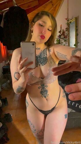 Vicky4bril Nude Leaks OnlyFans Photo 25