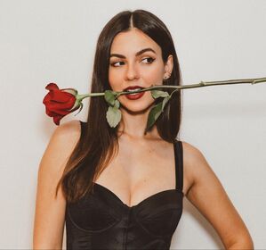 Victoria Justice Nude Leaks OnlyFans Photo 178