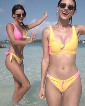 Victoria Justice Nude Leaks OnlyFans Photo 604
