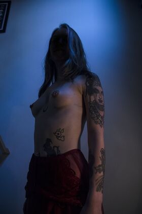 violets_cabaret Nude Leaks OnlyFans Photo 25