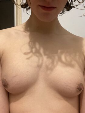 vivivioletmenace Nude Leaks OnlyFans Photo 16