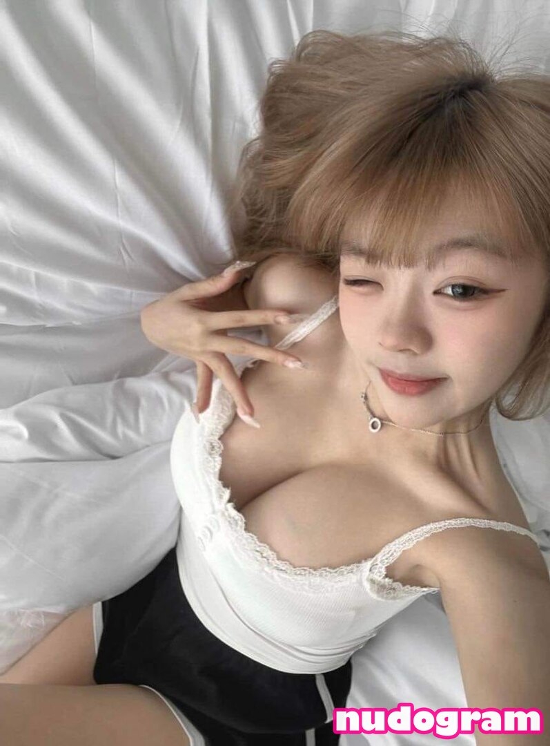 vkxx.toh_ Nude Leaks OnlyFans Photo 3 - Nudogram v2.1