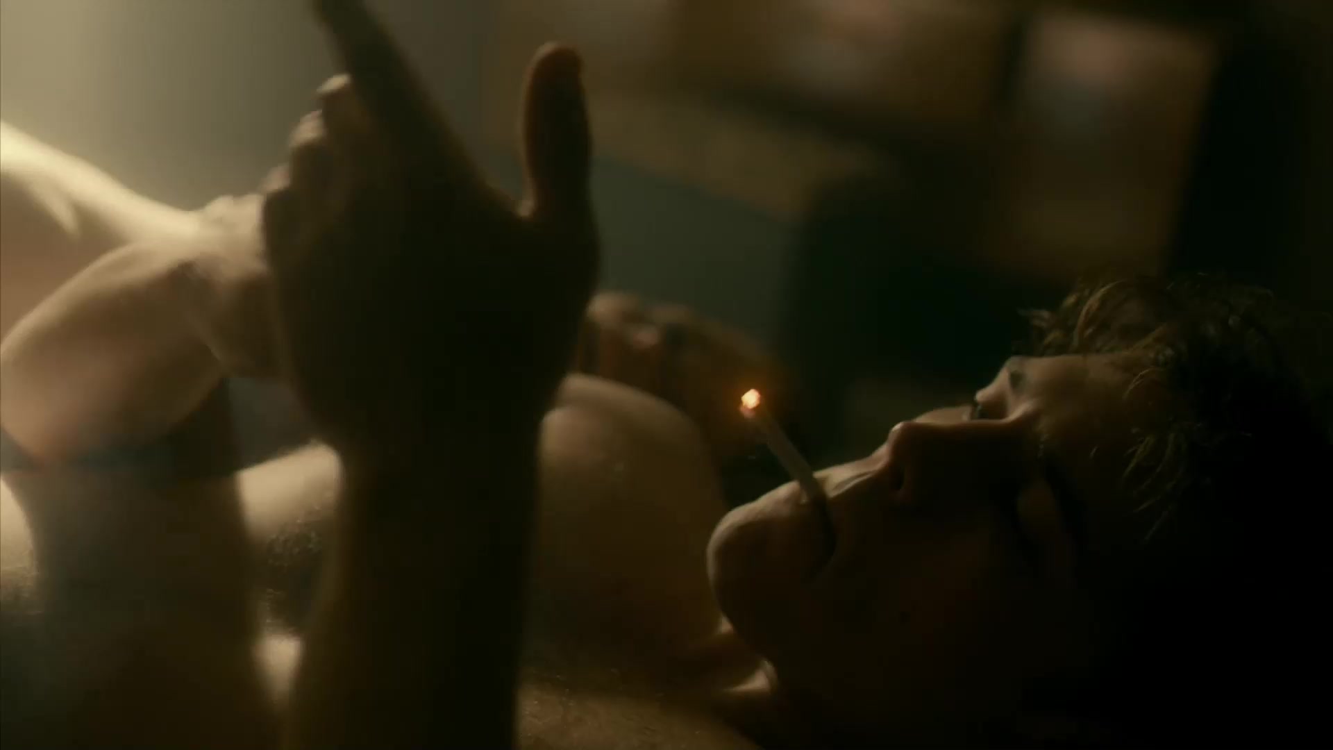 Scene nude claire foy The Crown