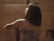 Yuliya Khlynina Nude - KrisTina s01e03 (2021)