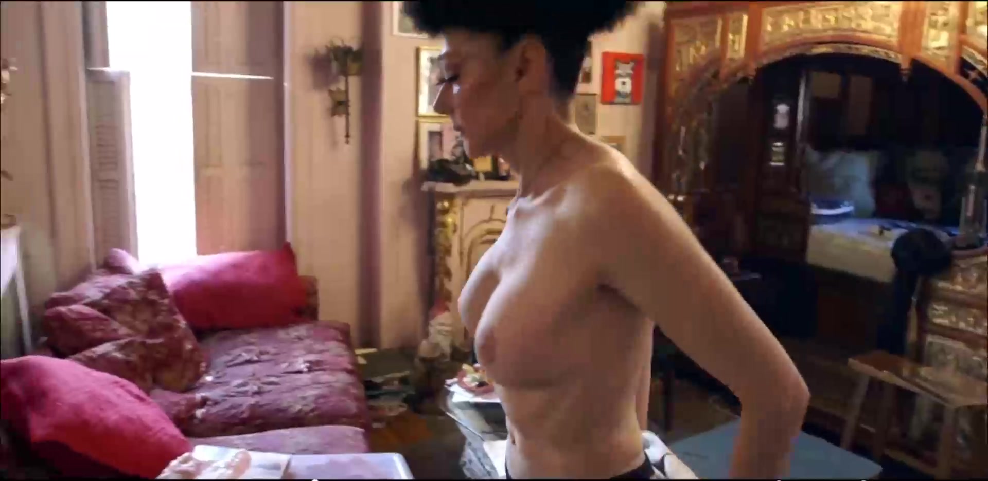 Claire rankin topless