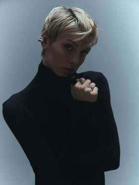 Wallis Day नग्न लीक OnlyFans फोटो 288