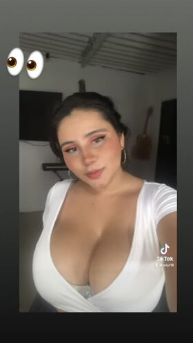 Wendy Yineth Nude Leaks OnlyFans Photo 47