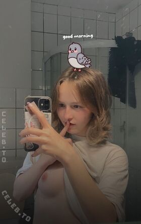 Whitebunny Nude Leaks OnlyFans Photo 3