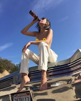 Willa Holland Nude Leaks OnlyFans Photo 17