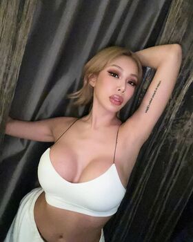 WomenK-pop Nude Leaks OnlyFans Photo 700