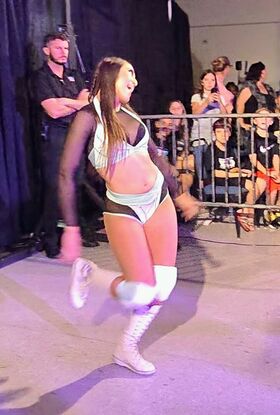 Wren Sinclair รูป OnlyFans เปลือยรั่วไหล 24