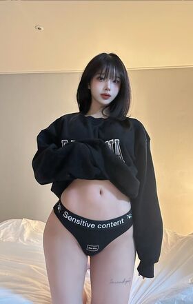 xouuuus รูป OnlyFans เปลือยรั่วไหล 1