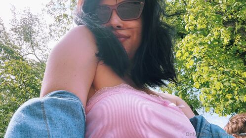 xxxena_x Procurena gola OnlyFans fotografija 4