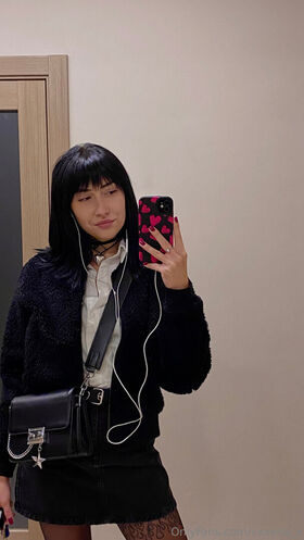 xxxena_x Procurena gola OnlyFans fotografija 6