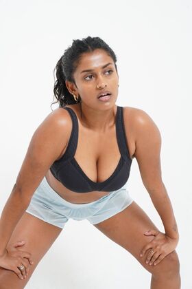 Yamini Nambimadom Nude Leaks OnlyFans Photo 29