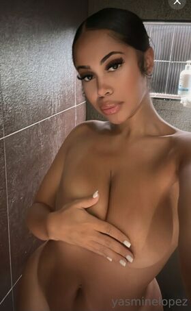 Yasmine Lopez Nude Leaks OnlyFans Photo 89