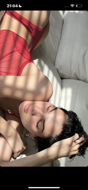 Yesly Dimate नग्न लीक OnlyFans फोटो 6