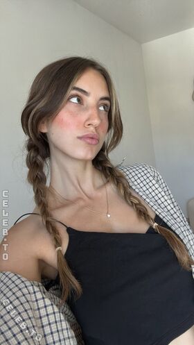 Yonca Nude Leaks OnlyFans Photo 458