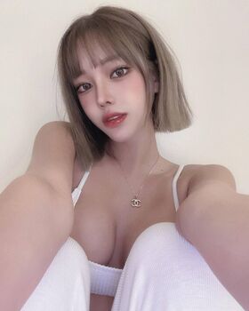 Yoon Chae Ah Nude Leaks OnlyFans Photo 38
