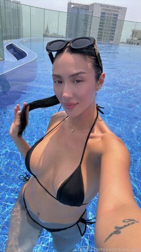 yoonaleecake Nude Leaks OnlyFans Photo 59