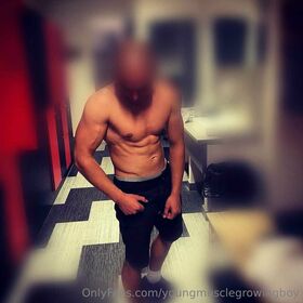 youngmusclegrowingboy Nude Leaks OnlyFans Photo 17