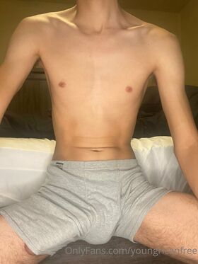 youngricanfree Nude Leaks OnlyFans Photo 16