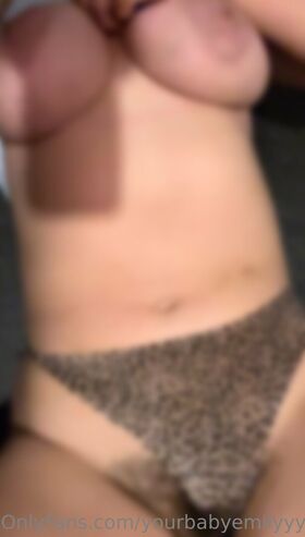 yourbabyemilyyy Nude Leaks OnlyFans Photo 42