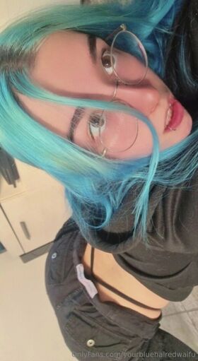 yourbluehairedwaifu Nude Leaks OnlyFans Photo 36