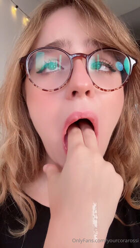 YourCoraRossi Foto trapelata OnlyFans nuda 375