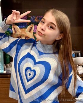 yourlil.sweetheart Гола изтичане OnlyFans снимка 1