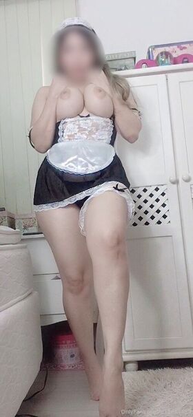 Yu Ferracini Nude Leaks OnlyFans Photo 3
