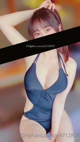 Yunyun Nude Leaks OnlyFans Photo 10