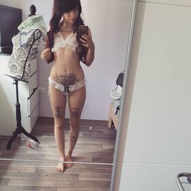 Yuumiko Nude Leaks OnlyFans Photo 20