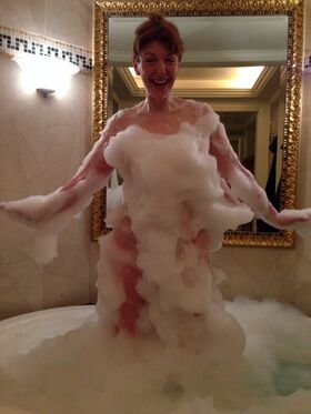 Yvette Fielding Nude Leaks OnlyFans Photo 7