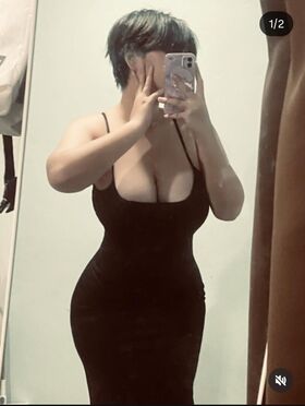 zanayano23 Naken läcka OnlyFans foto 11