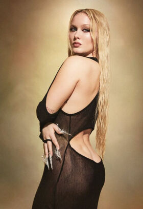 Zara Larsson Nude Leaks OnlyFans Photo 329