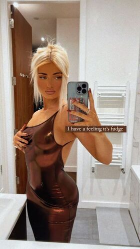 Zara Louisa Nude Leaks OnlyFans Photo 14