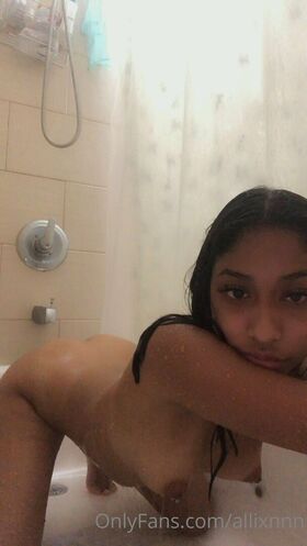 Zeleya Dominguez Nude Leaks OnlyFans Photo 4