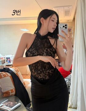 Zenny Гола изтичане OnlyFans снимка 190