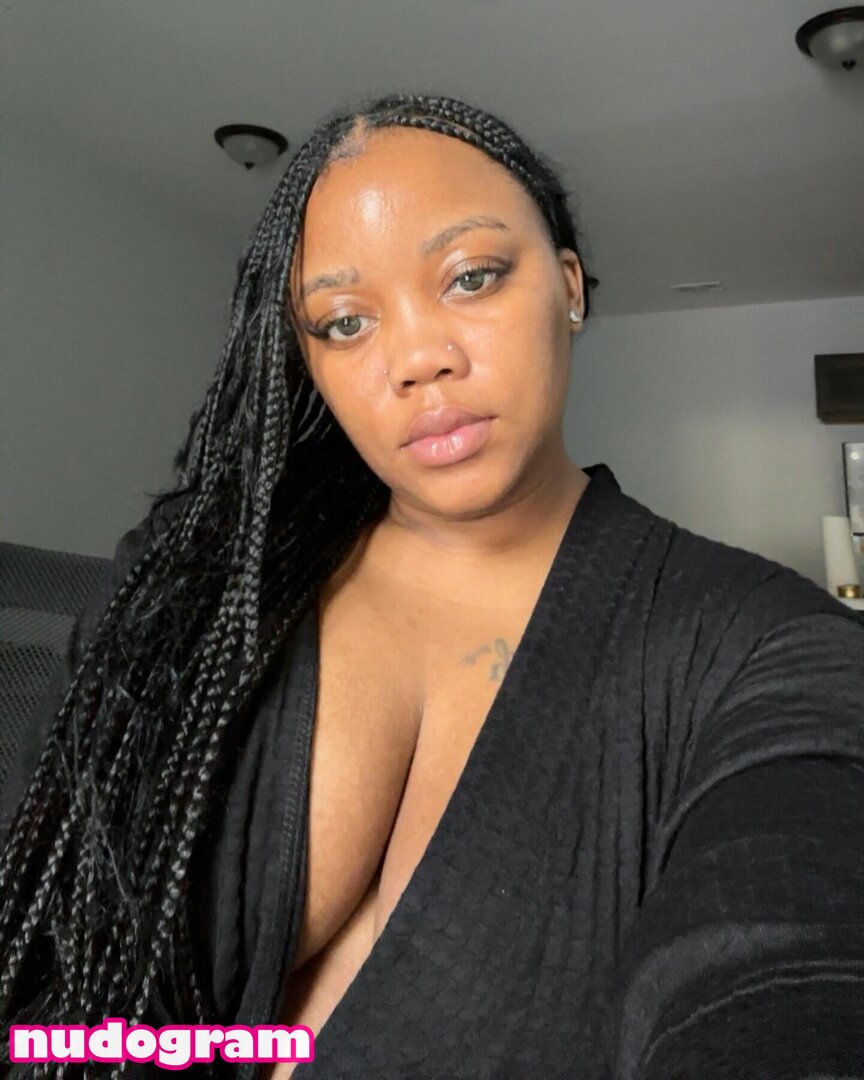 Zirocxo  ari_kari20 Фото утечки OnlyFans обнаженная №3 - Nudogram v2.1