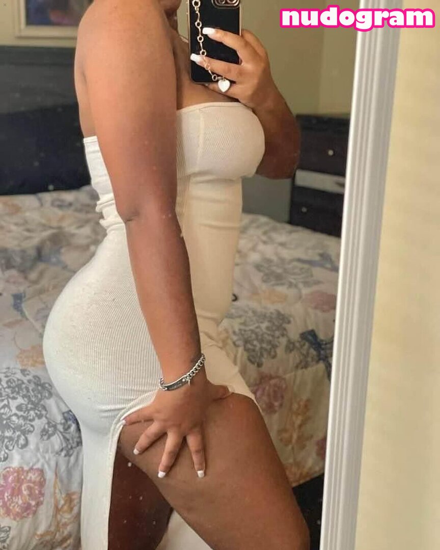 Zirocxo  ari_kari20 Фото утечки OnlyFans обнаженная №11 - Nudogram v2.1