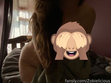 Zobielicious Nude Leaks OnlyFans Photo 6