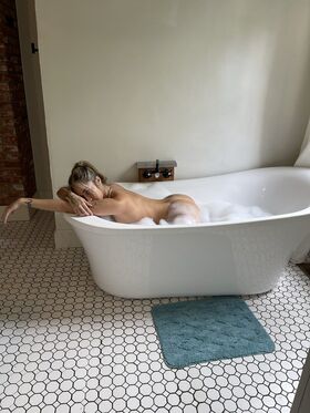Zoella McKay Nude Leaks OnlyFans Photo 43