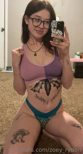zoey_ryderr Nude Leaks OnlyFans Photo 31