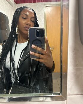 Zuri Фото утечки OnlyFans (обнаженная) 11