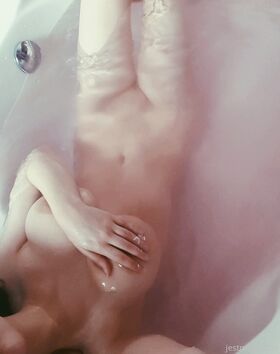 Zuzanna Zofia Nude Leaks OnlyFans Photo 3
